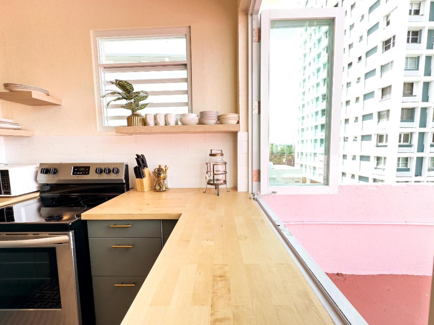 610@Miramar Apartment San Juan Room photo